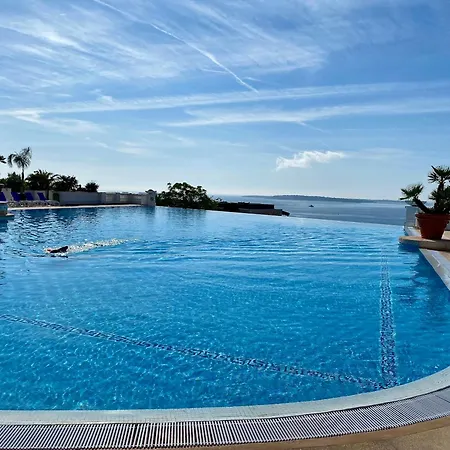 Апартаменты Le Chagall 2 Scls Locations